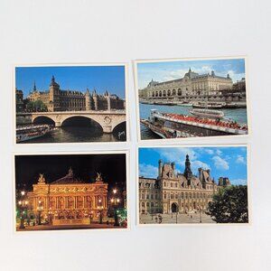 PARIS FRANCE Vintage Editions d'art Yvon Post Cards Set of 4 Printed in Italy